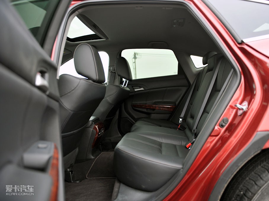 2011Ԋ(sh)D 3.5L Ԅ(dng)Ş