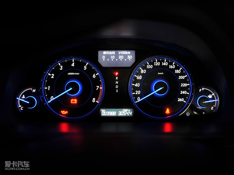 2011���Ԋ�D 3.5L �Ԅ���Ş��