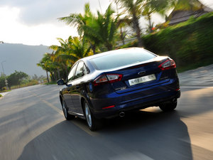 2011GTDi 240 ԄӺA\ӌ w^