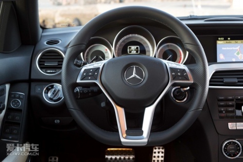 海外试驾2012款C350