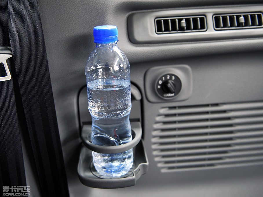 2011ծaNV200 1.6L 223 F