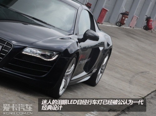 赛道试驾R8 V10