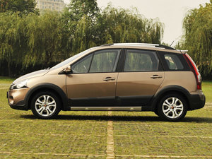 2011款1.8VVT 手动豪华版 整体外观