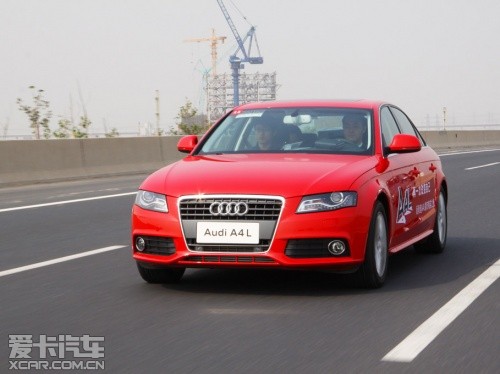 一汽奥迪 2012款奥迪A4L