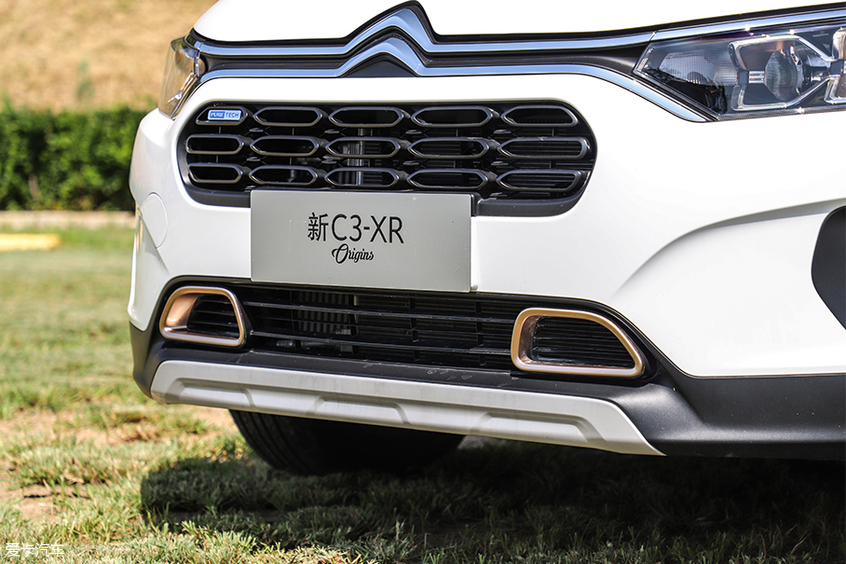 东风雪铁龙2019款C3-XR 东风雪铁龙2019款C3-XR