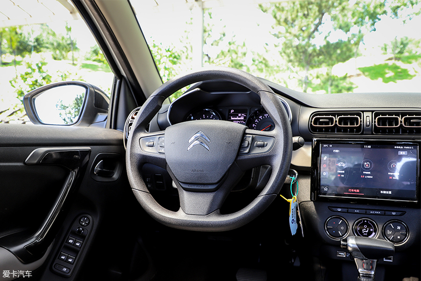 东风雪铁龙2019款C3-XR 东风雪铁龙2019款C3-XR