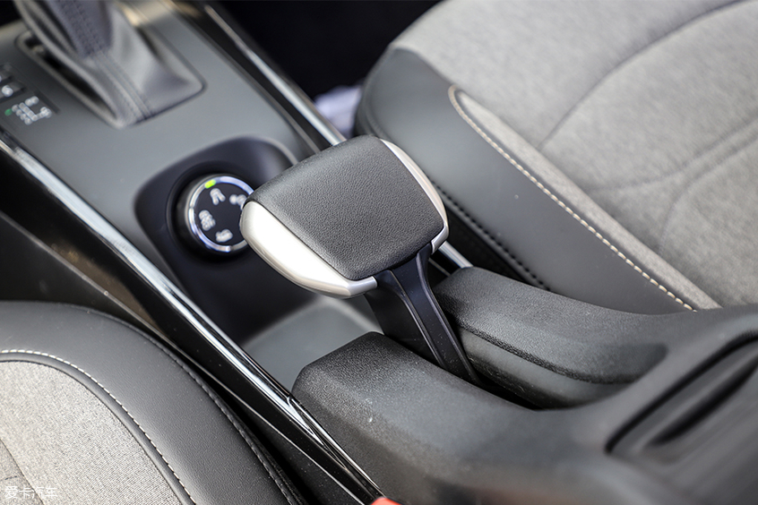 东风雪铁龙2019款C3-XR 东风雪铁龙2019款C3-XR