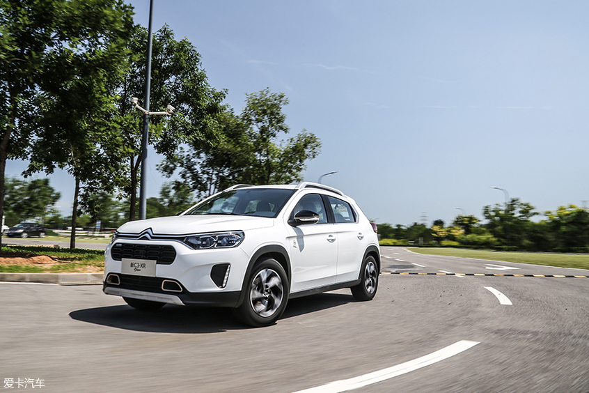 东风雪铁龙2019款C3-XR 东风雪铁龙2019款C3-XR