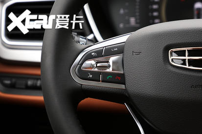 吉利遠景X6：內飾