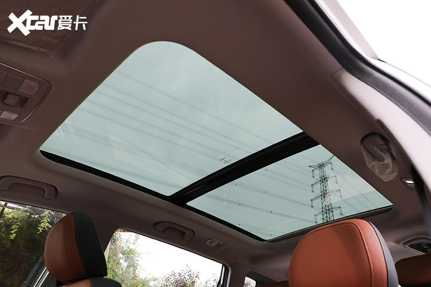 吉利遠景X6：內飾