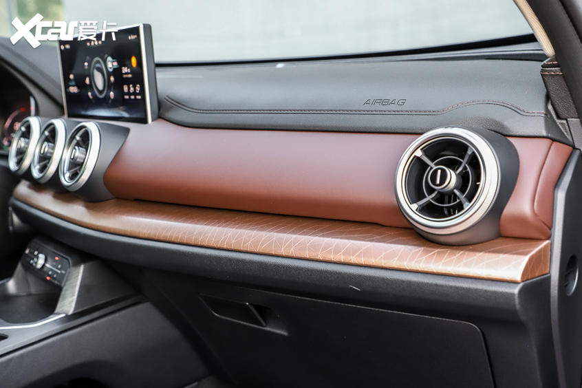 WEY VV5實拍：內飾