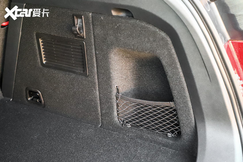 WEY VV5實拍：空間