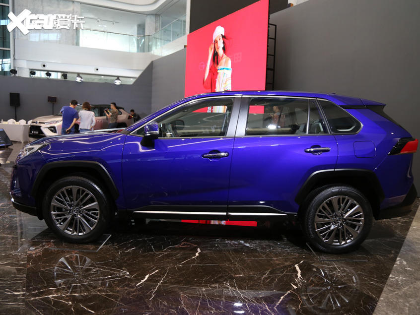 2020款 廣汽豐田 威蘭達