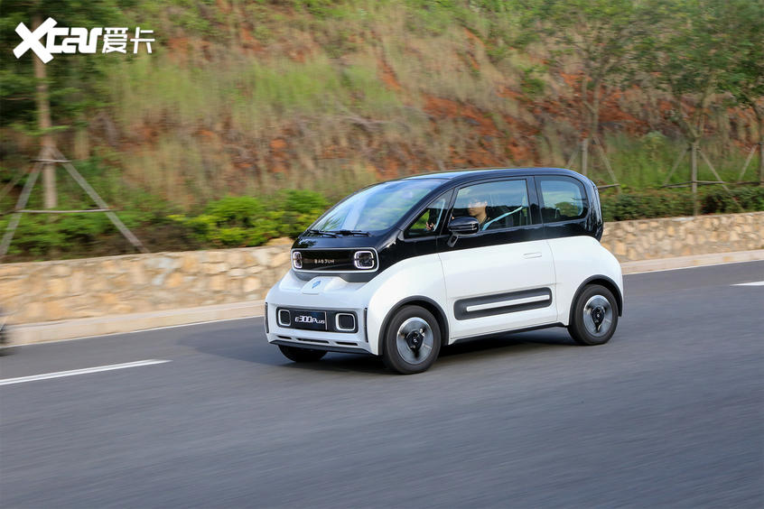新宝骏2020款新宝骏E300