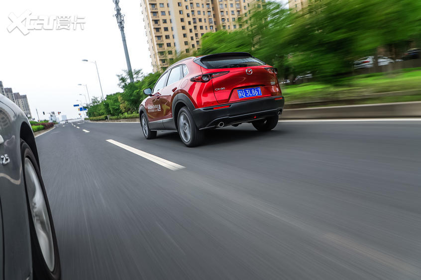 馬自達CX-30