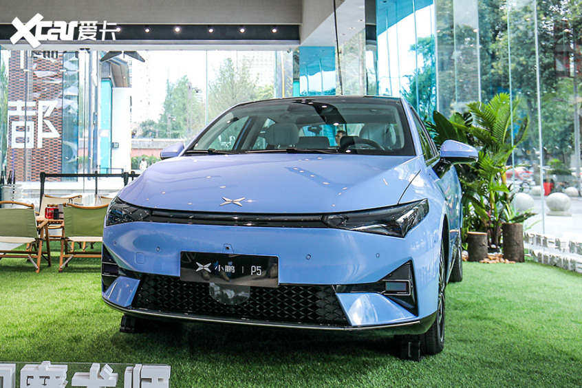 小鵬P5