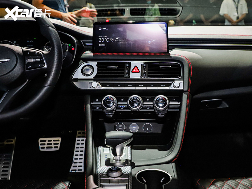 捷尼賽思；G70；成都車展；豪華；運動型；轎車