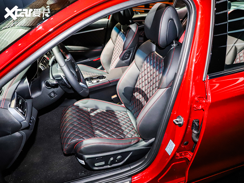 捷尼賽思；G70；成都車展；豪華；運動型；轎車