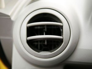 20101.4L EMTݰ п؅^