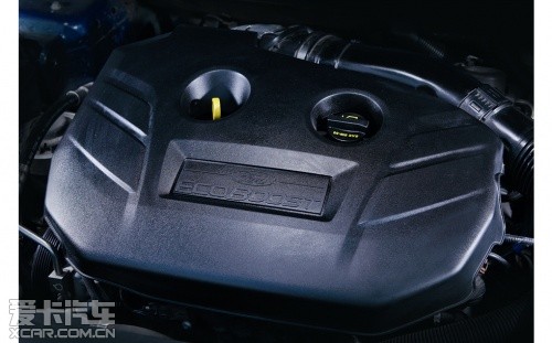 三车对比；2.0T；中级车；轿车；运动