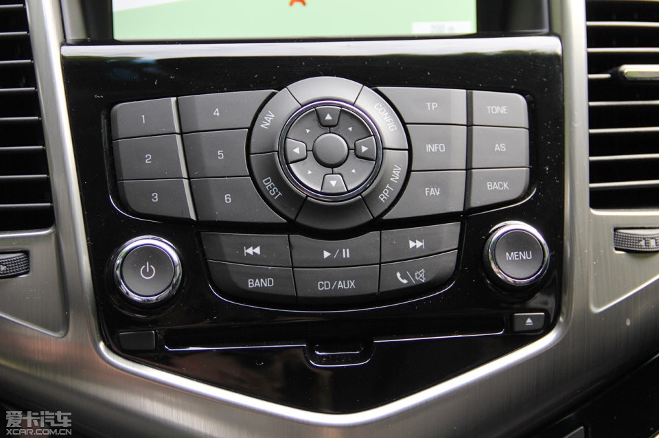 2012�����Ɲ���� 1.8L �Ԅ� SX