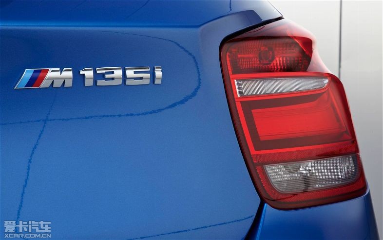 2011R1ϵM 1-Series M Coupe