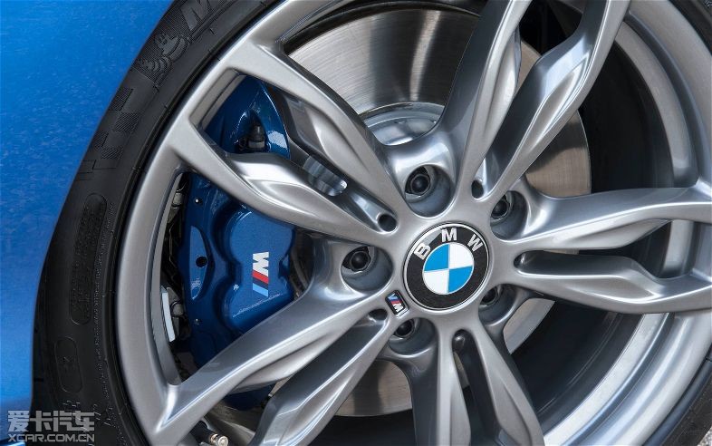 2011R1ϵM 1-Series M Coupe