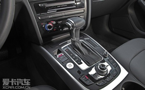 路虎揽胜极光/奥迪A4 Allroad/宝马X1对比测试