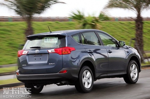 一汽丰田2012款RAV4