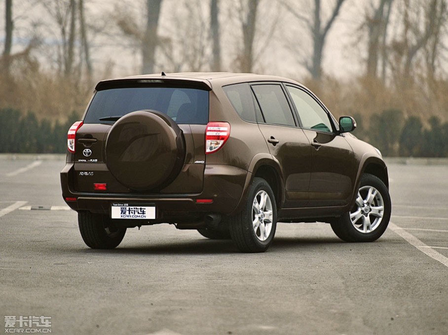 
ܣоԺƳƽ̨Զϵеĵڶ£RAV4ͿΪ֮һRAV42010ɰ汾СĿͣҲǵǰ°汾СĿ˼壬ʾԢıĵλʮޣ˳էȻǸеǳϤô...