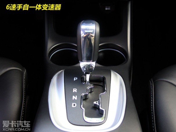 菲跃