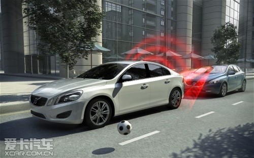 海外试驾V40