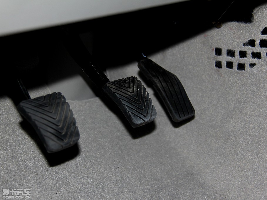 2012���V3 1.3L �˜���