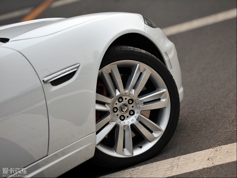 2012ݱXK R 5.0L V8Cе