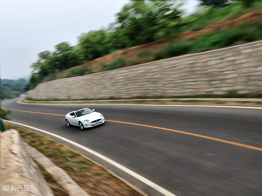 2012ݱXK R 5.0L V8Cе