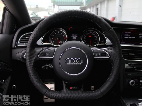 奥迪2012款奥迪RS5
