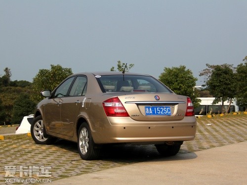 吉利全球鹰2012款全球鹰GX7