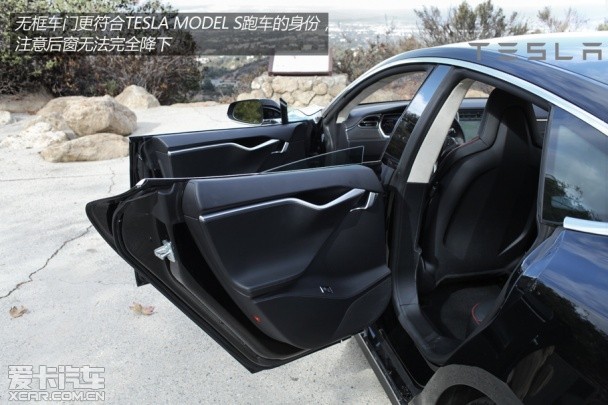 海外试驾TESLA MODEL S