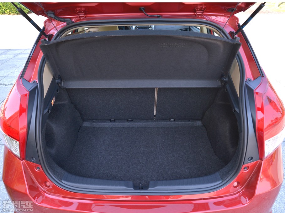 2014YARiS L  1.5GS ԄJӰ