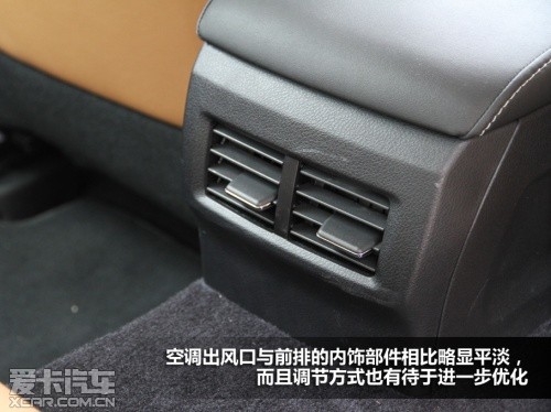 爱卡海外首试第三代雷克萨斯IS