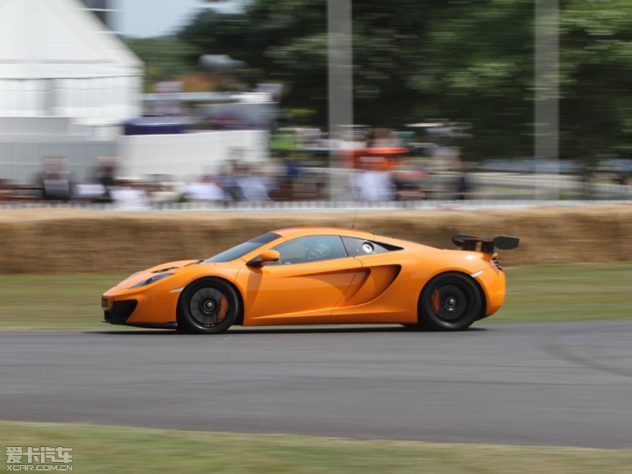 
ǸԵĻôһ˵ŵٶȽڣGoodwood Festival of SpeedֱӼΪFoSһһӢ˹ŵ¾еĳʢ1993״Ѿ𽥷չϹģ԰ᡣھɽHill Climb...