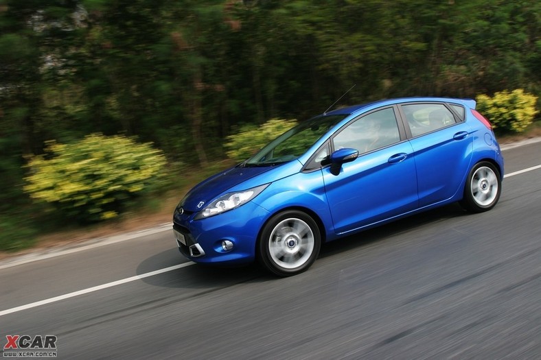 试驾新福特嘉年华图片