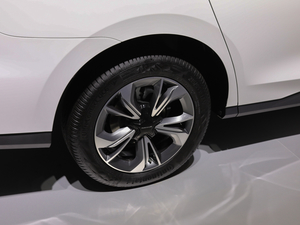 2019��������ͨMAXUS EUNIQ 5 �Ϻ�܇չ