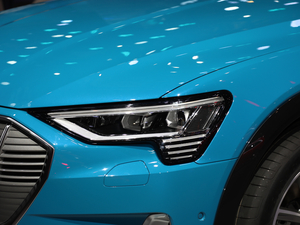 2020?yun)We-tron(M(jn)) Ϻ܇(ch)չ