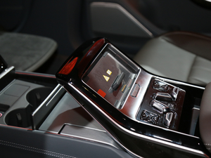 2019��W��A8 �Ϻ�܇չ