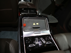 2019��W��A8 �Ϻ�܇չ