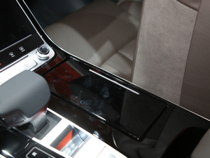 2019��W��A8 �Ϻ�܇չ