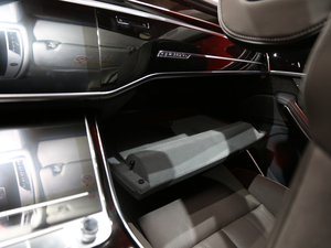 2019��W��A8 �Ϻ�܇չ