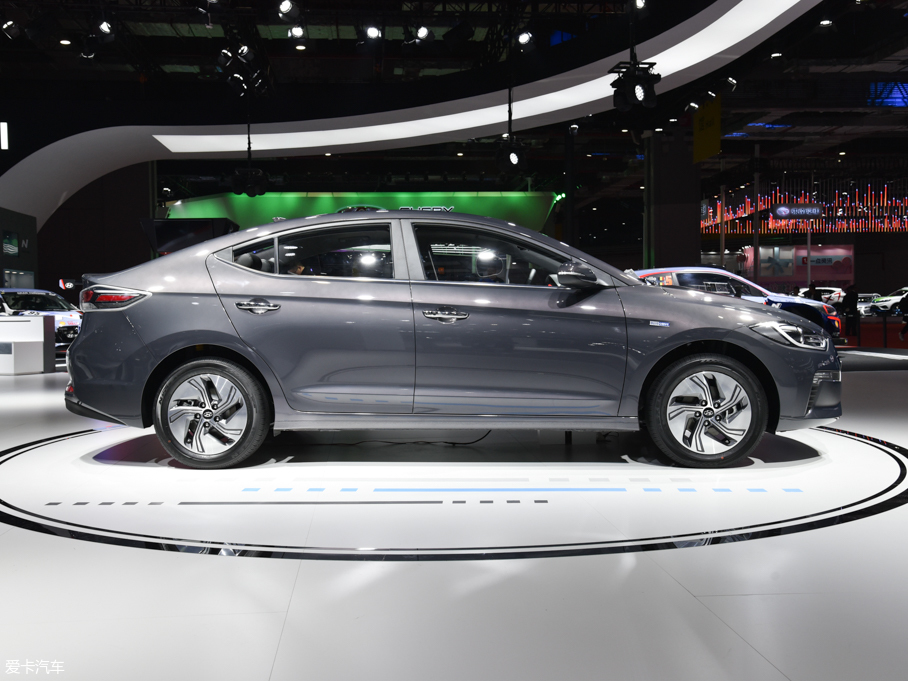 2019I(lng)(dng) PHEV 