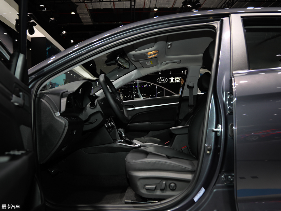 2019I(lng)(dng) PHEV 